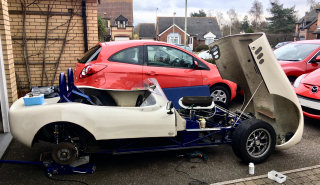 Side pods off